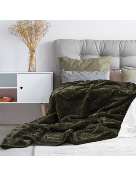 Κουβέρτα μονόχρωμη υπέρδιλη Bernese Art 10500 σε 8 αποχρώσεις 220x240  Green Beauty Home